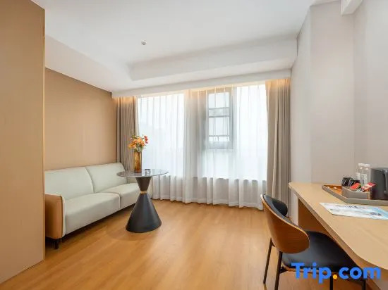 Ming Qian Ju Hotel