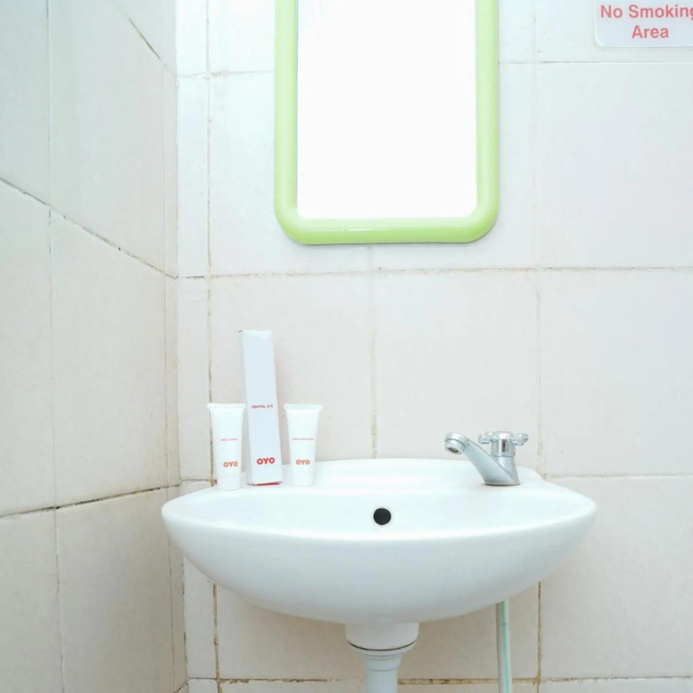 OYO 1239 Mojokerto Classic Homestay