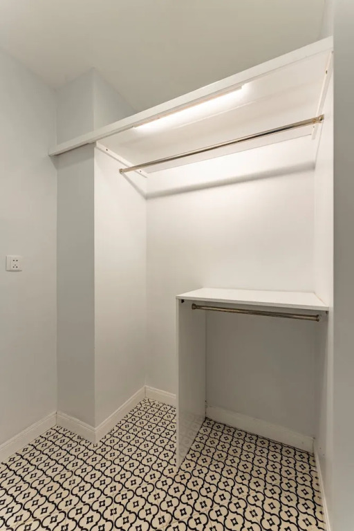 Golden Star Apartment & Hotel
