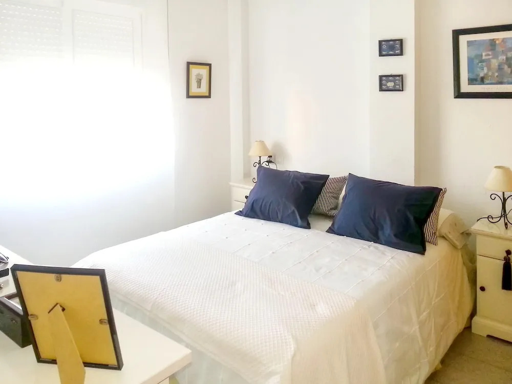 House With 2 Bedrooms in Torrevieja, With Pool Access, Furnished Garde