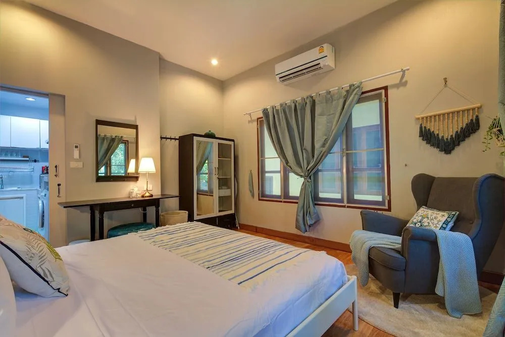 Maenam Bungalow
