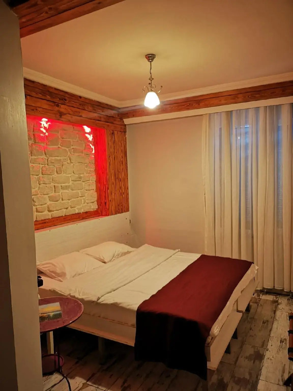 Hot Budget Ortakoy