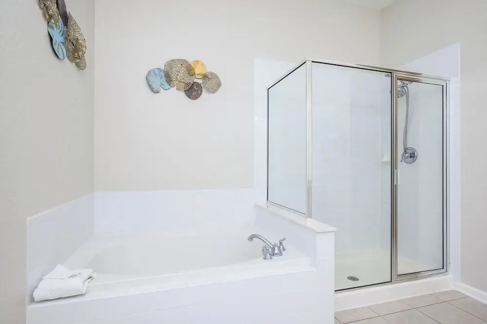 Penthouse Vacation Condo, Near the Parks - 2015
