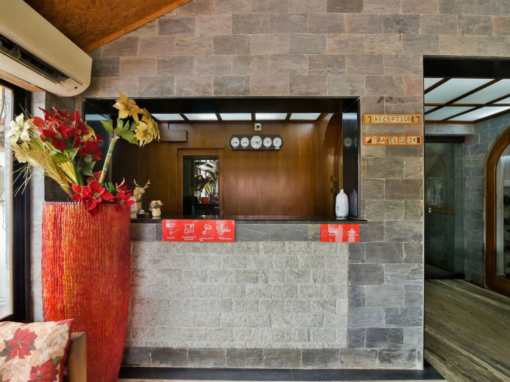 OYO 4977 Kristal Sands Beach Resort