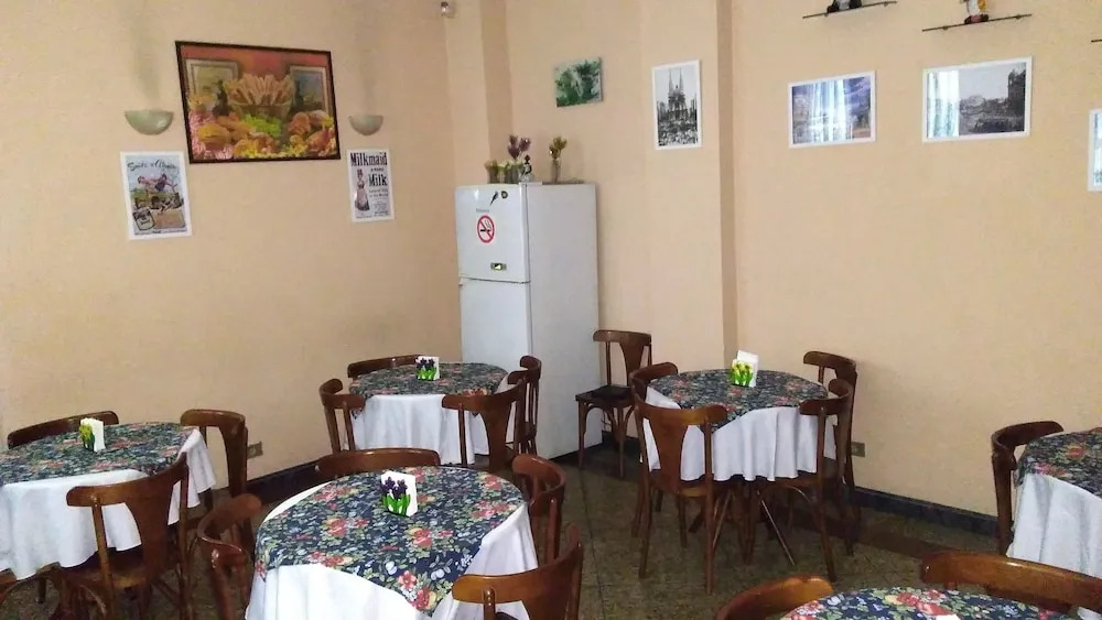 Victory Hotel
