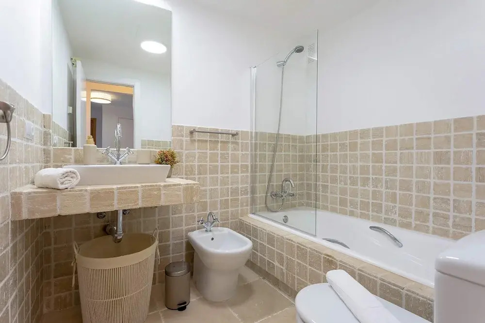 Exclusive 2BD Apartment Heated Pool Flamingos Golf
