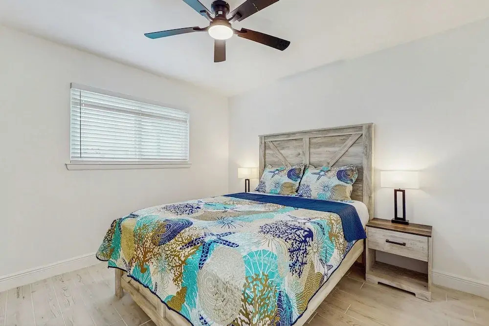 Steps to Sea! Coastal Escape in Fort Walton Beach
