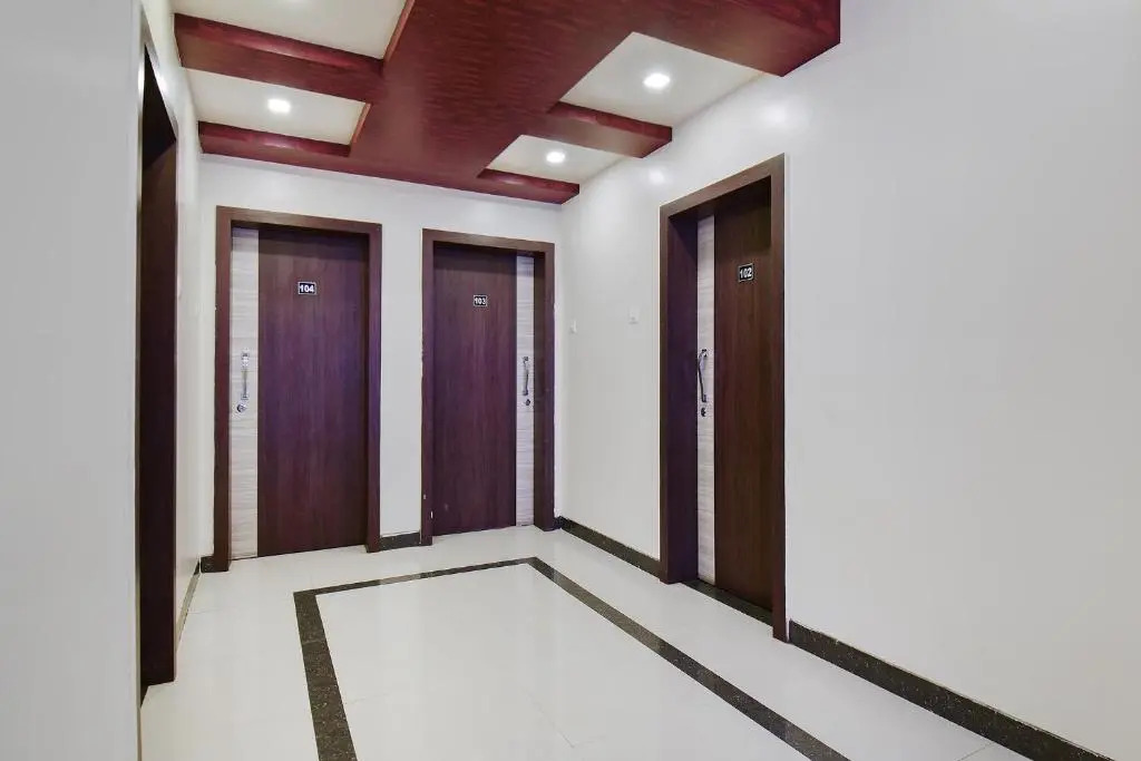 FabHotel Galaxy Apartment