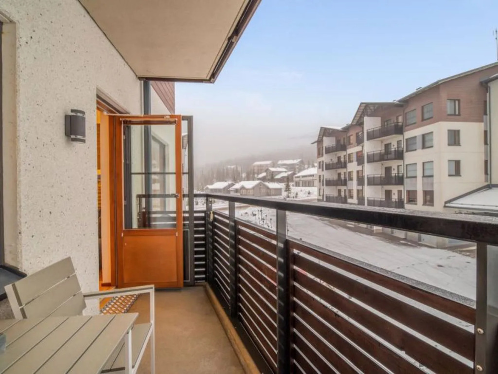 Nordic chalet 9411