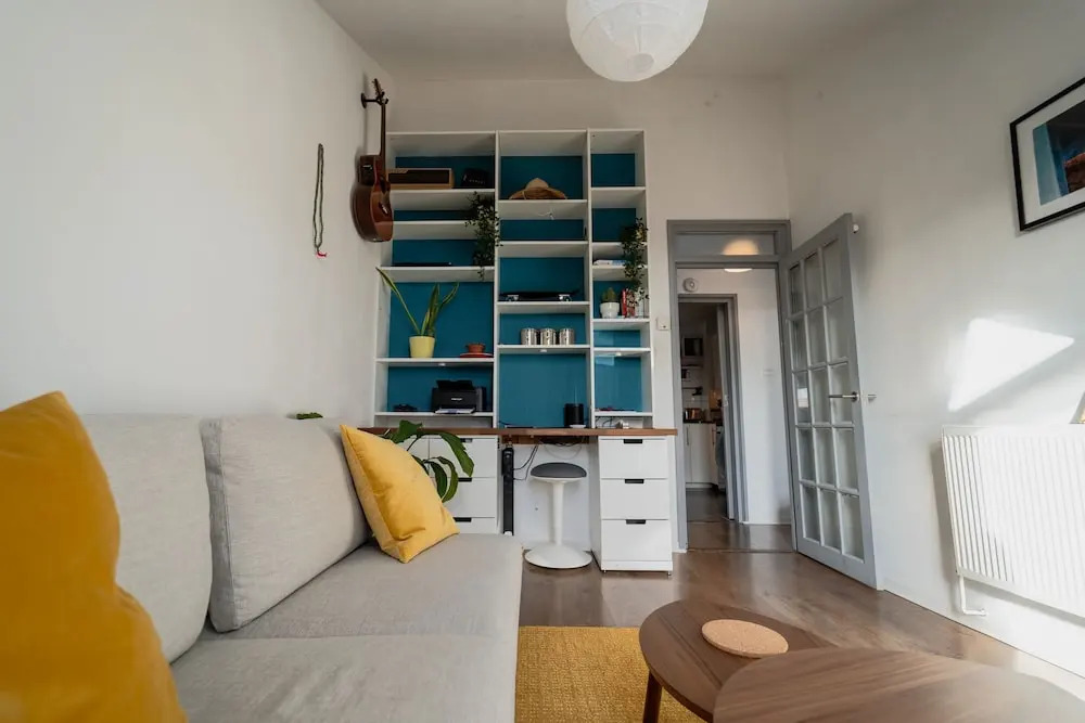Modern 1 Bedroom Flat With Balcony Off Brixton Road