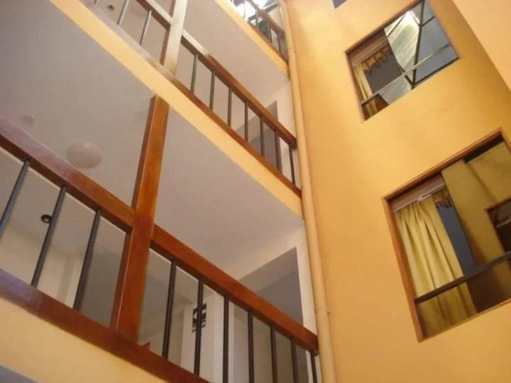 Cusi Hotel
