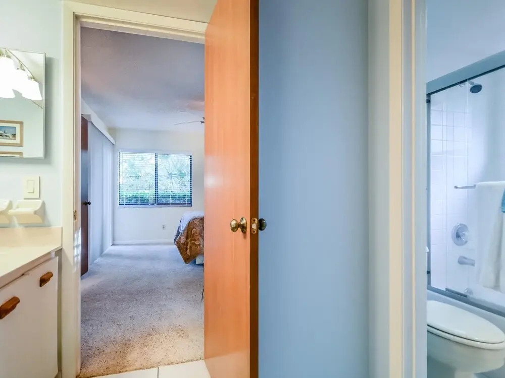 Sc162 Beautifully Updated 3 2 Corner Close to Pool Beach Access