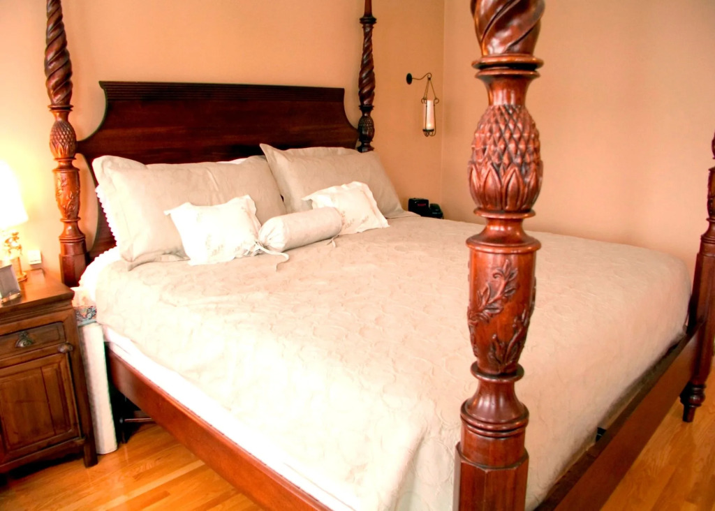 Burlton Inn