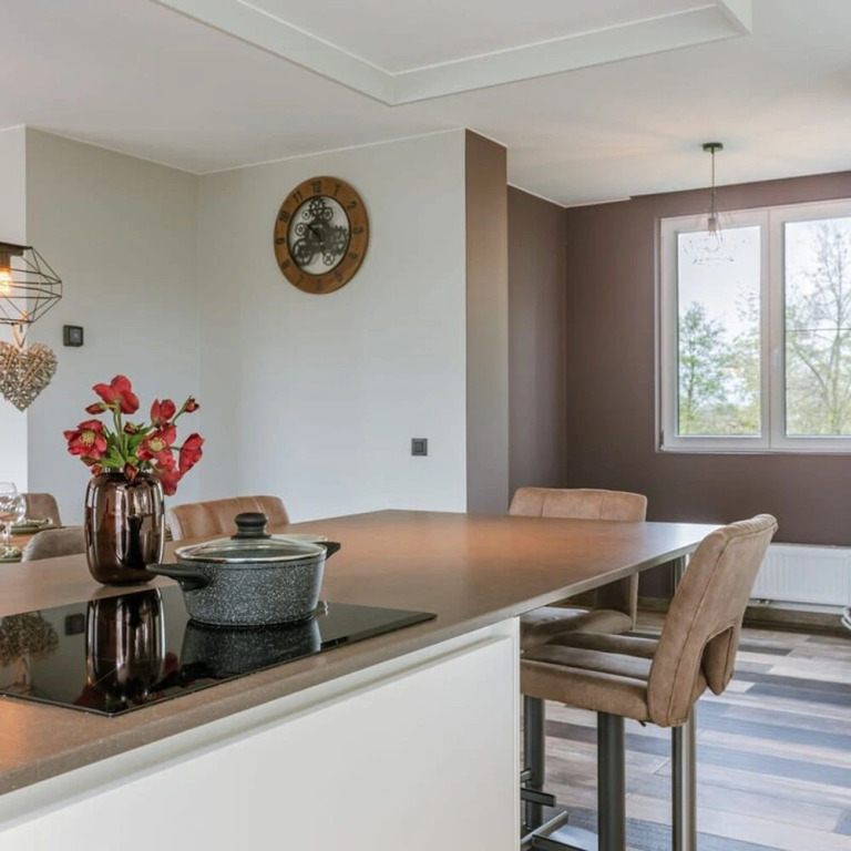 Holiday Home Along the Canal With Great Views