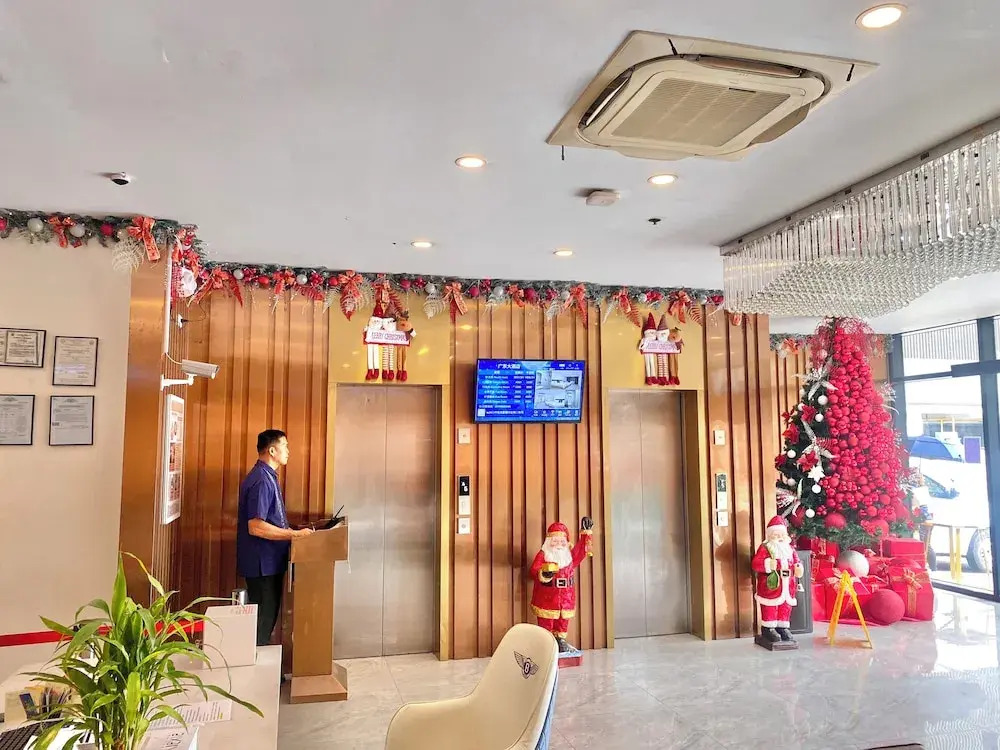Guangdong Business Hotel SM Mall of Asia Guangdong Hotel