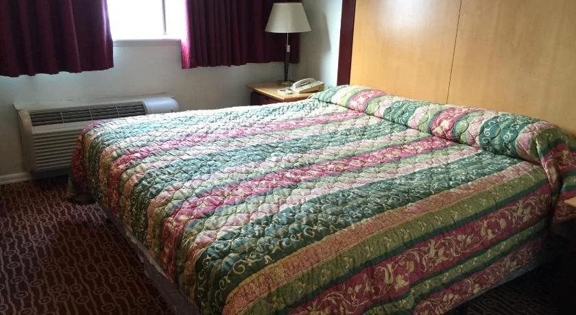 Sea-Tac Crest Motor Inn