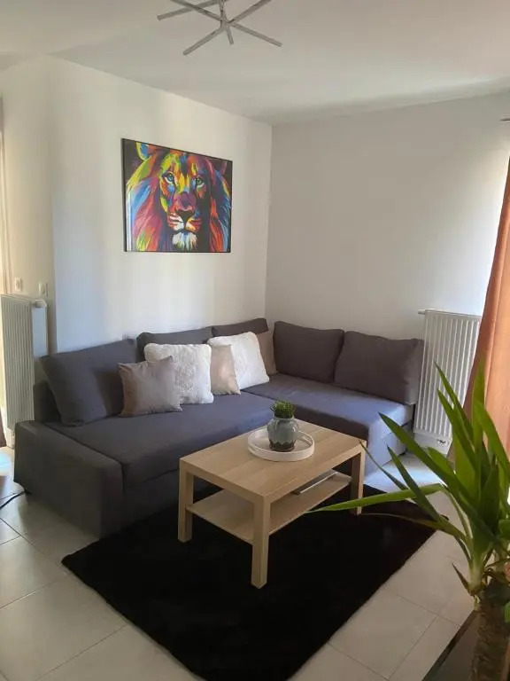 Appartement T2, résidence au calme. Parking privé