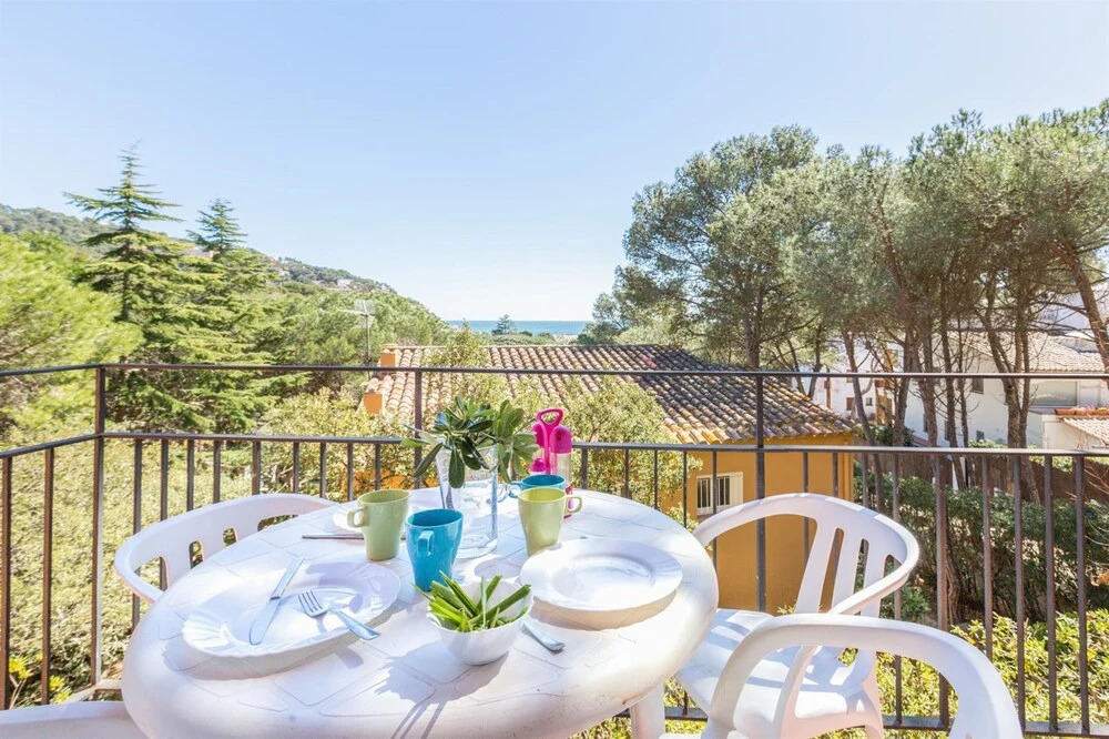 Apartment - 3 Bedrooms with Pool - 107488