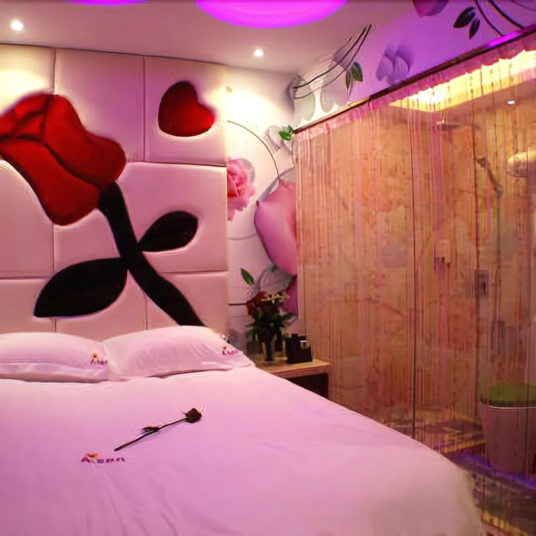 Xin Hui City Hotel (Shanghai Railway Station Changshou Road Subway Station Branch)