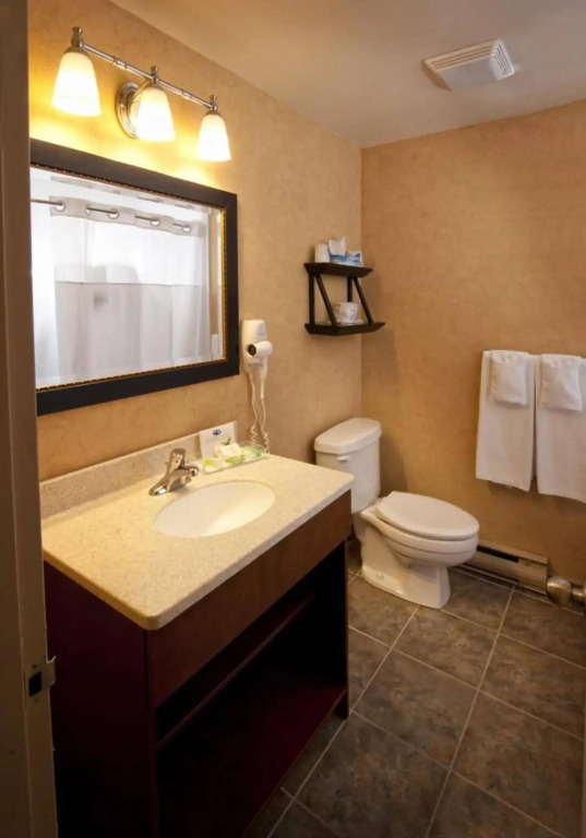 Maritime Inn, an Ascend Collection Hotel
