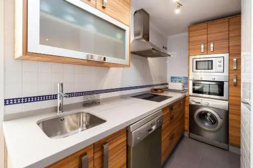 Apartamento Los Remedios Con Patio Andaluz