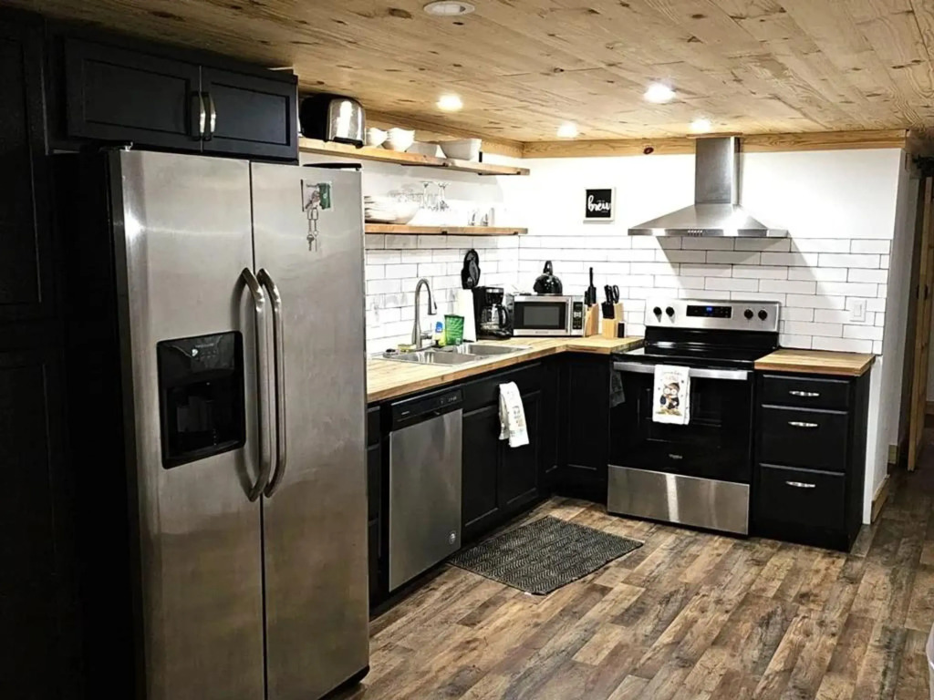 Modern Style Peaceful Tranquility Pet Friendly