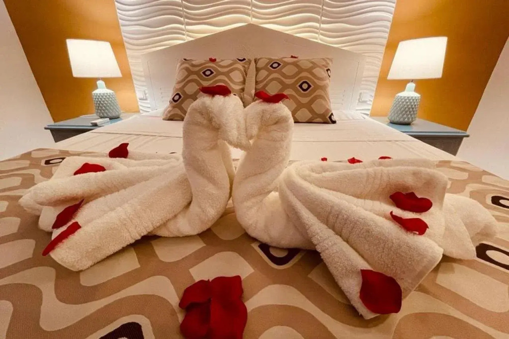Tropicana Suites