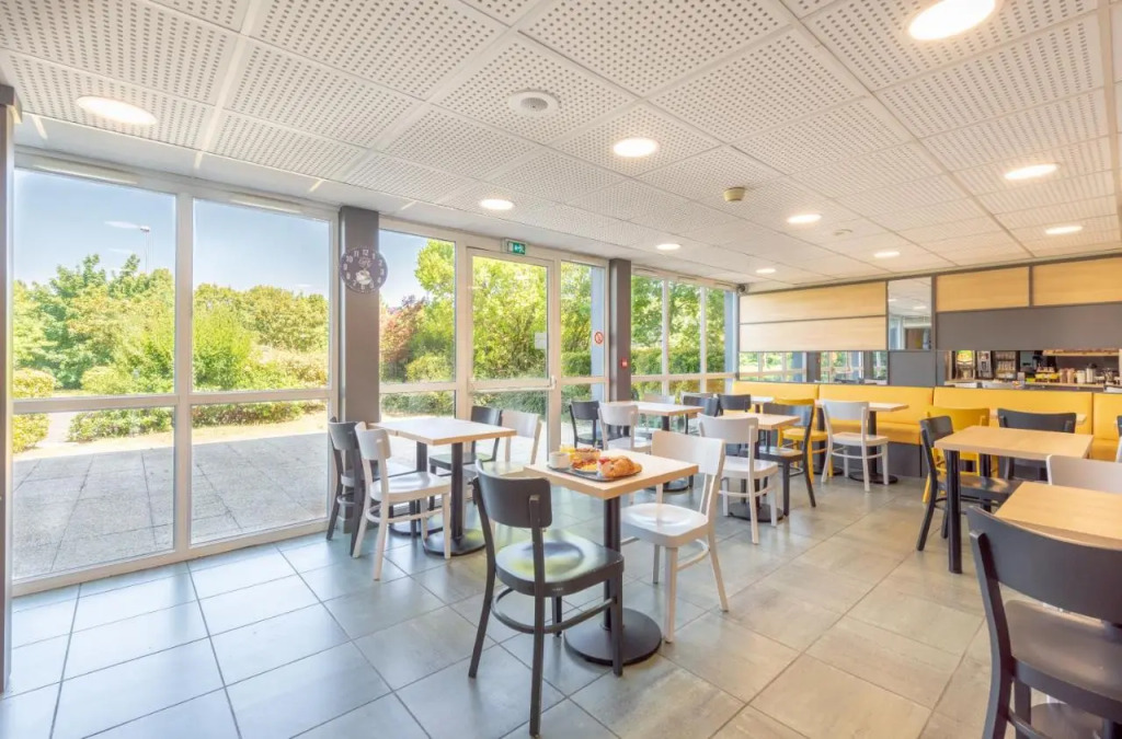 B&B HOTEL Creil Chantilly