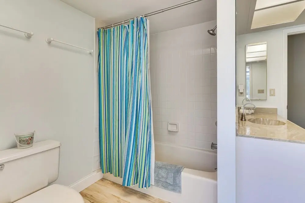 1 Mi to Golf! Family Getaway w/ Pool in Fort Myers