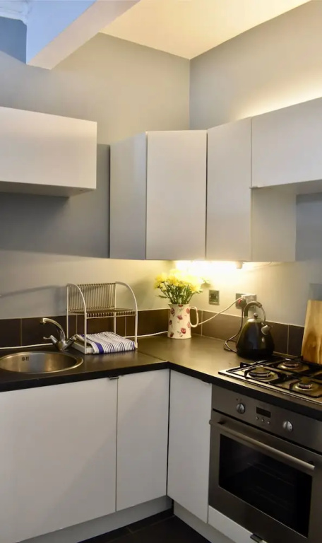 Cozy 1 Bedroom Home Near Central Brighton