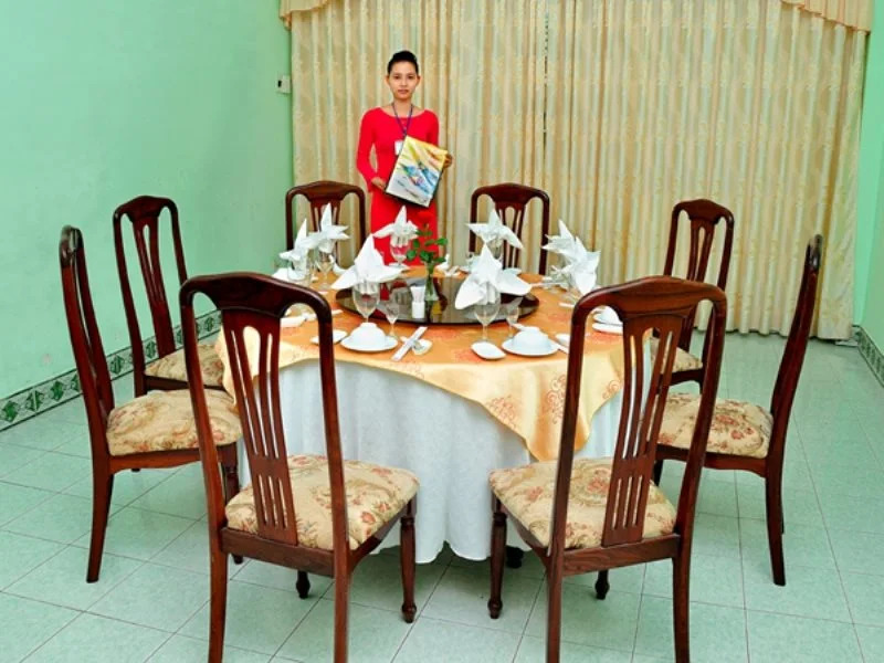 Hung Vuong Hotel