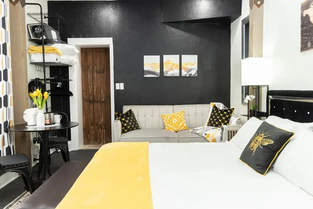 Cozy Vintage Studio Near Downtown SLC