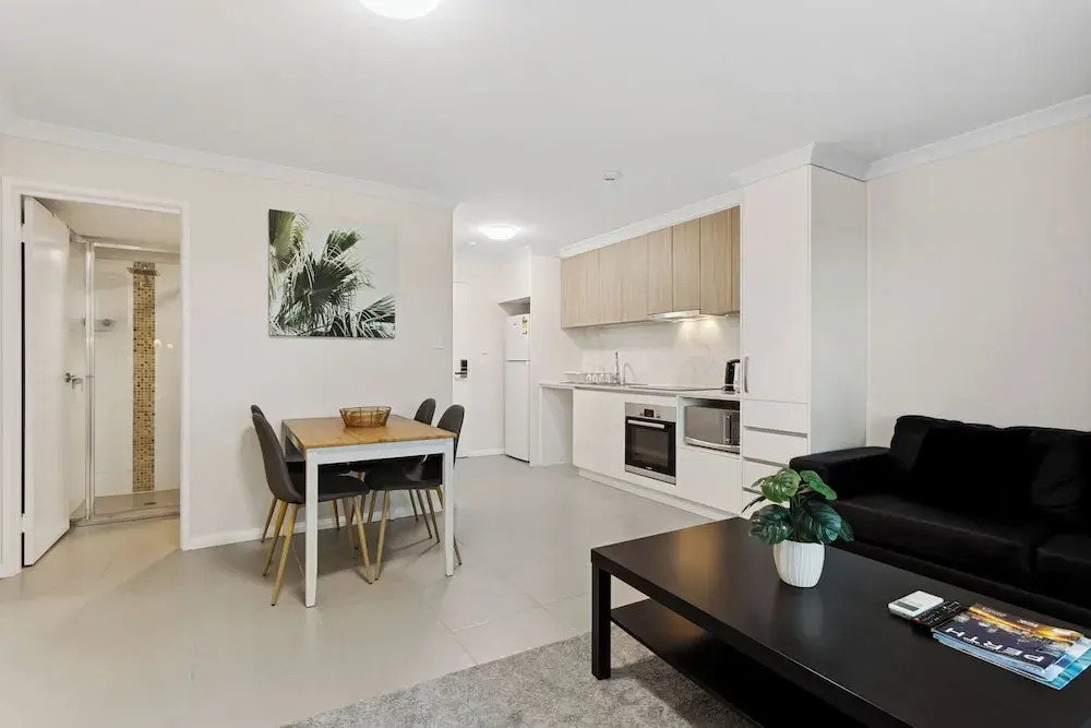 Yaran Suites