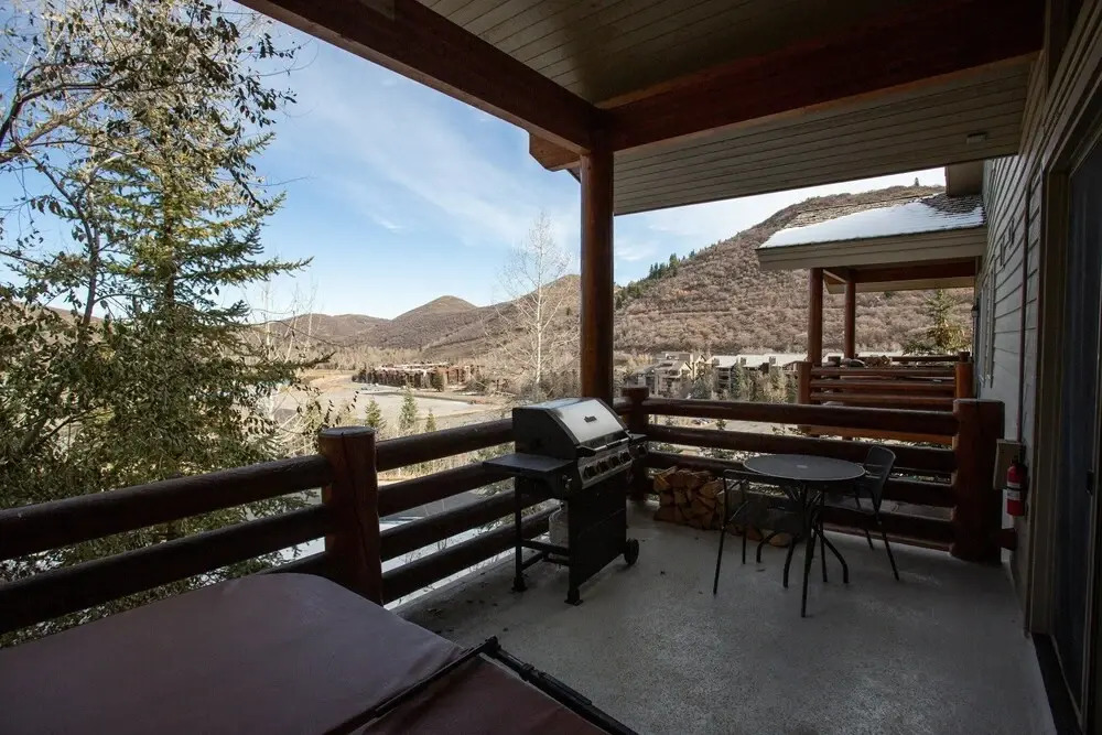 Trail's End Lodge at Deer Valley Resort - One Bedroom Deluxe Residence with Spa #304 1 Condo
