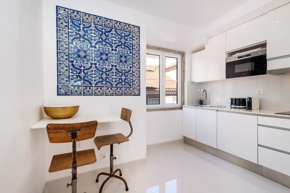 A Place to Call Home in Lisbon