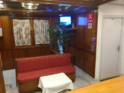 Amar Villa
