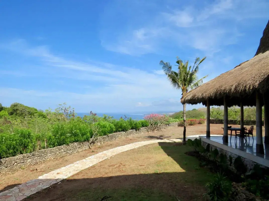 Lelewatu Resort Sumba