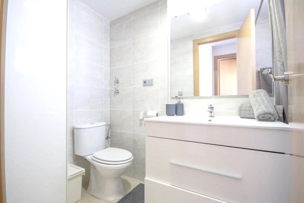 Apartment With one Bedroom in Benidorm, With Wonderful sea View, Pool