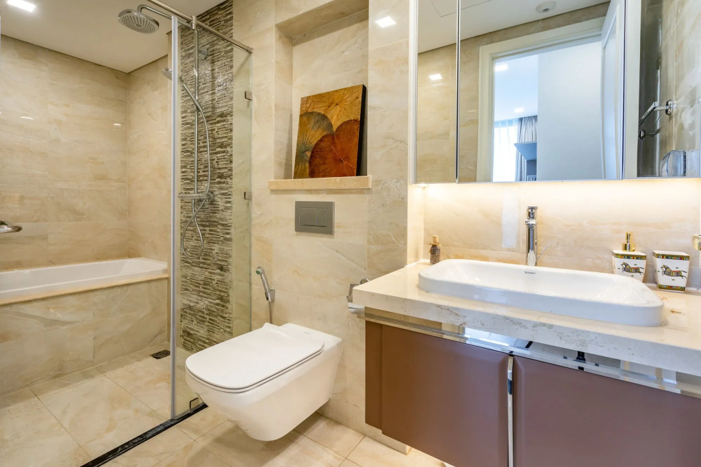 Urban House Saigon - Golden River