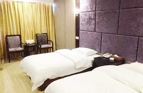 Longhu Hotel