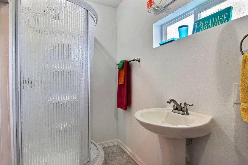 Tropical Touchdown - 4 Br Home