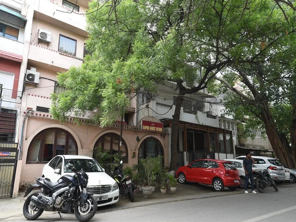Kapur Guest House