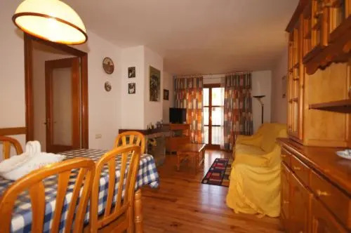 Apartamentos Ball Benas Benasque