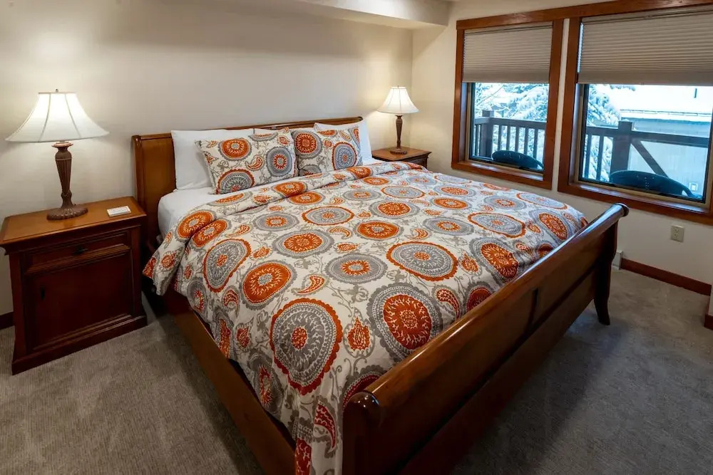 1307A - One Bedroom Standard Eagle Springs West 1 Condo