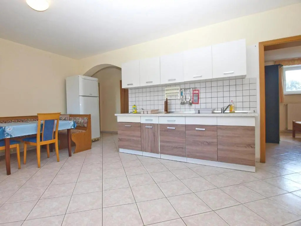 Apartments Anto 1598