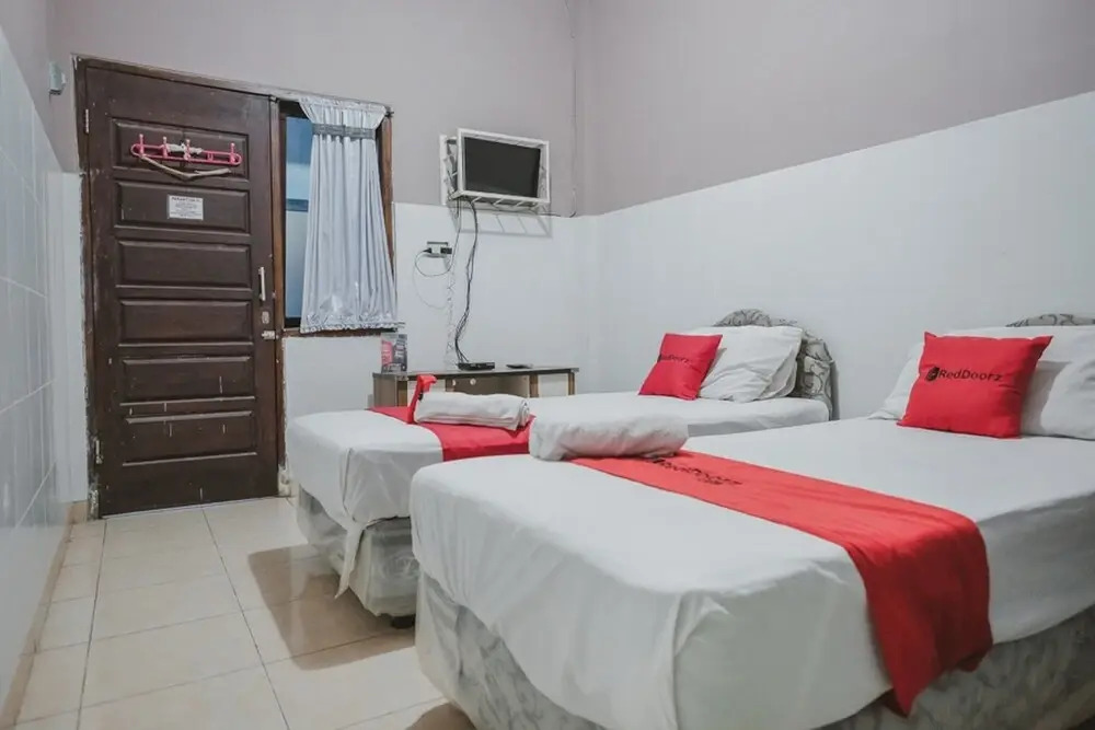 Reddoorz Near Central Plaza Lampung