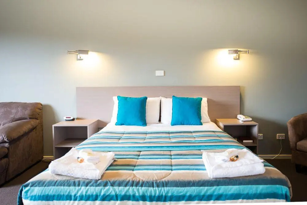 Kingston Hotel