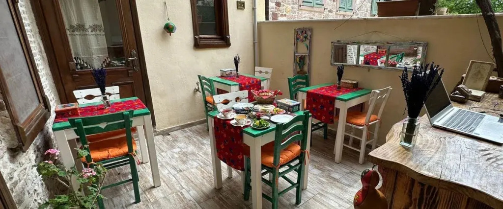 Cunda Konak Nazimaki