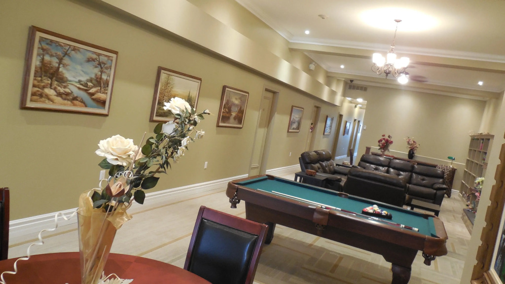 Balsam Suites Boutique Inn & Residence