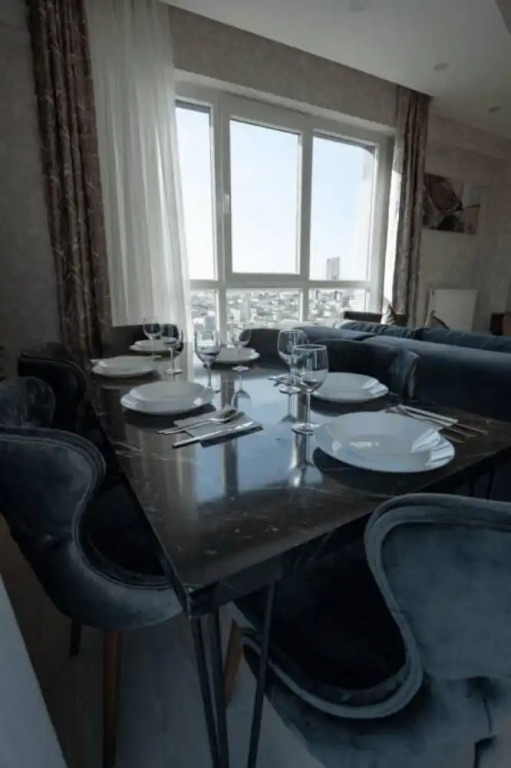 Stylish 2-bedroom Apartment Near Mall of Istanbul
